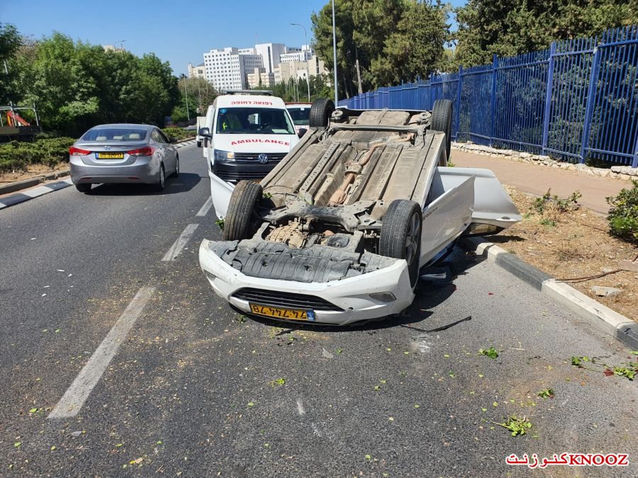 الناصرة : اصابة بانقلاب مركبة على طريق نوف هجليل